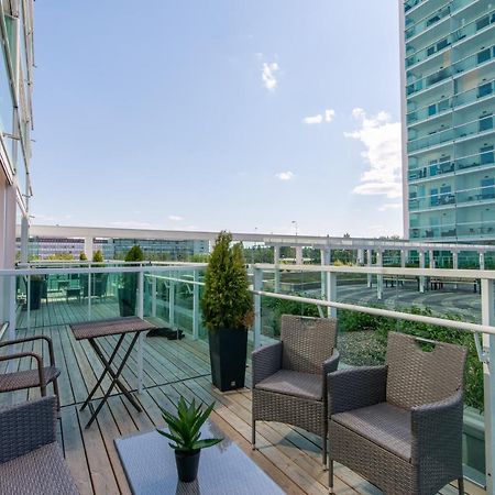 Starhomes Double Lux 7 Oulu Kültér fotó