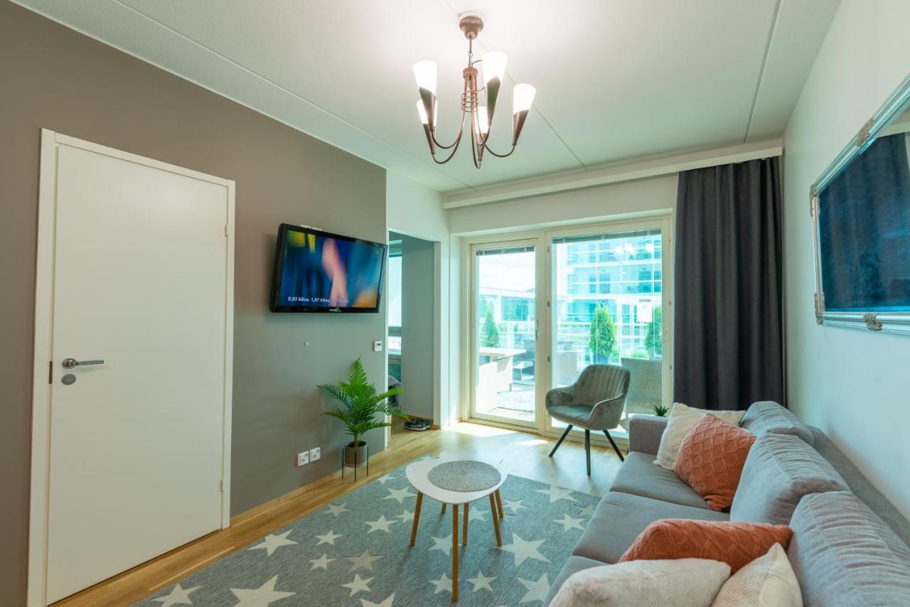 Starhomes Double Lux 7 Oulu Kültér fotó